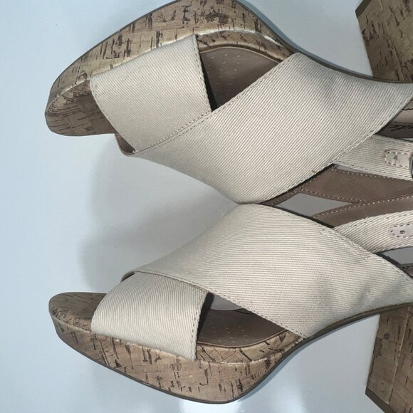 LifeStride Beige Lara Sandals w/ Cork Block Heels & Adjustable Straps Size 10M - Picture 13 of 16